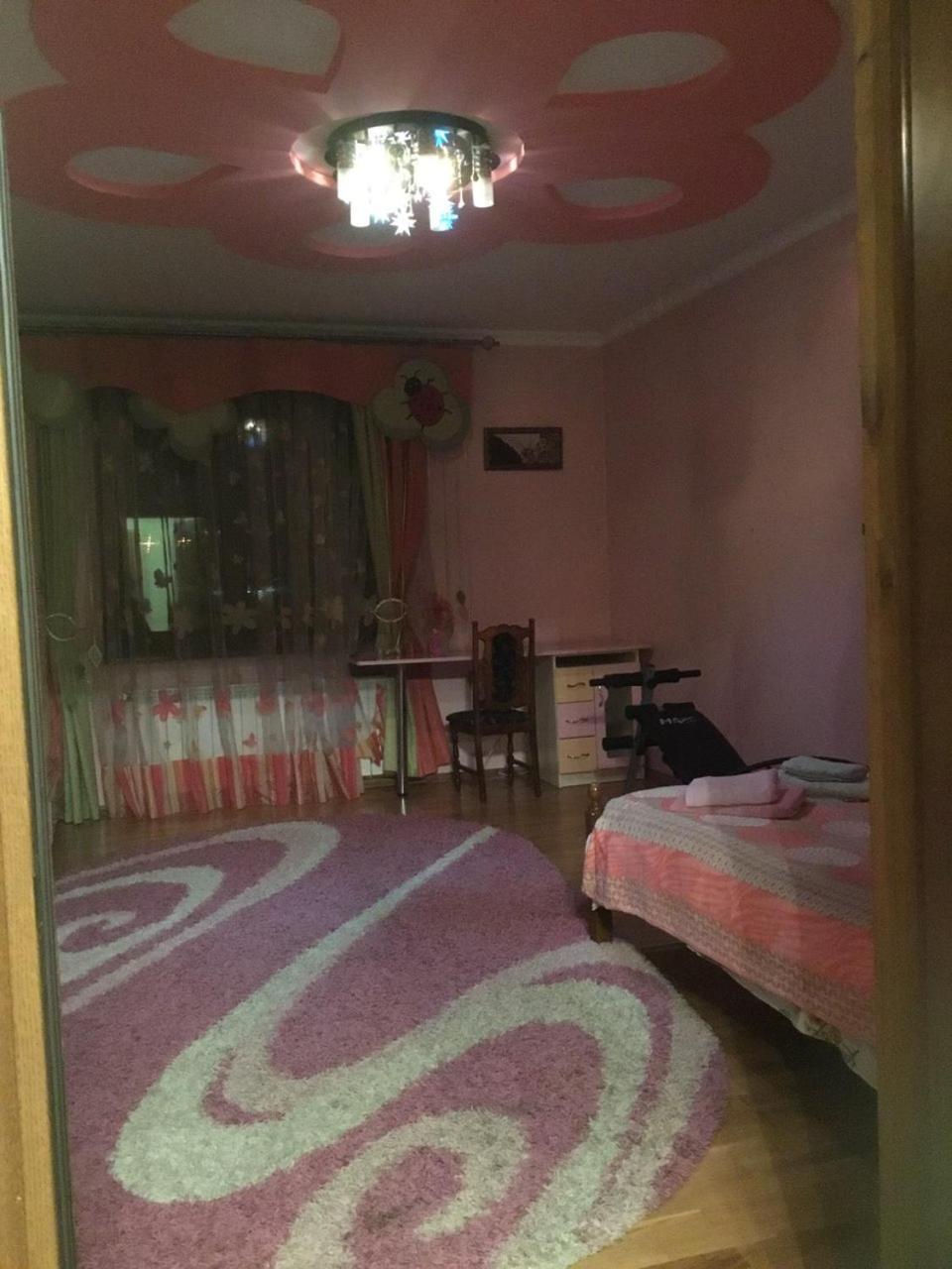 Затишний Дім Yaremche Exterior foto